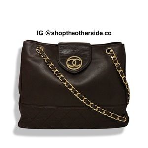 Chanel Vintage Lambskin Circle Lock Logo ToteBrown